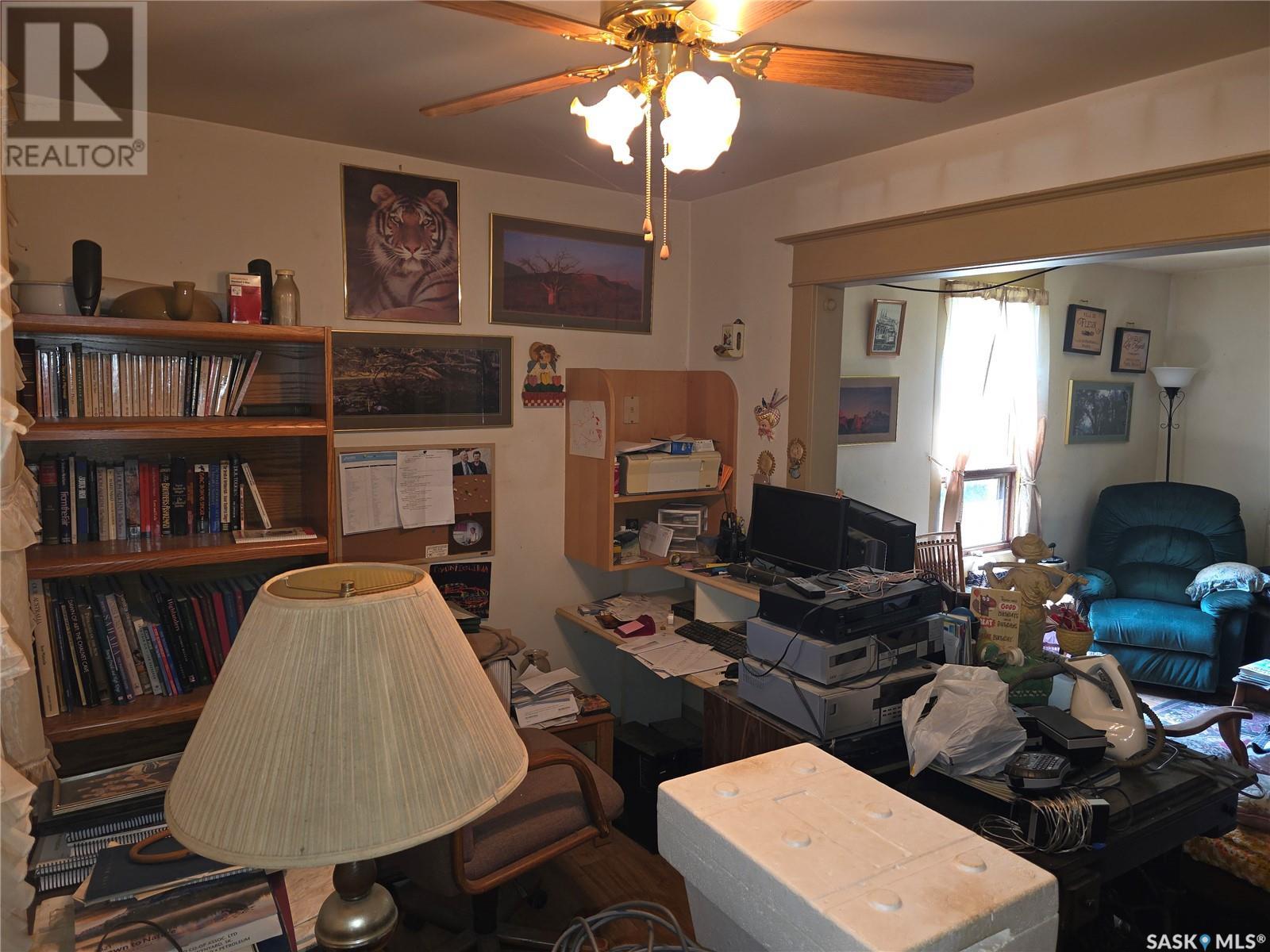 Photo 8 of 309 5th Street E, Wynyard SK