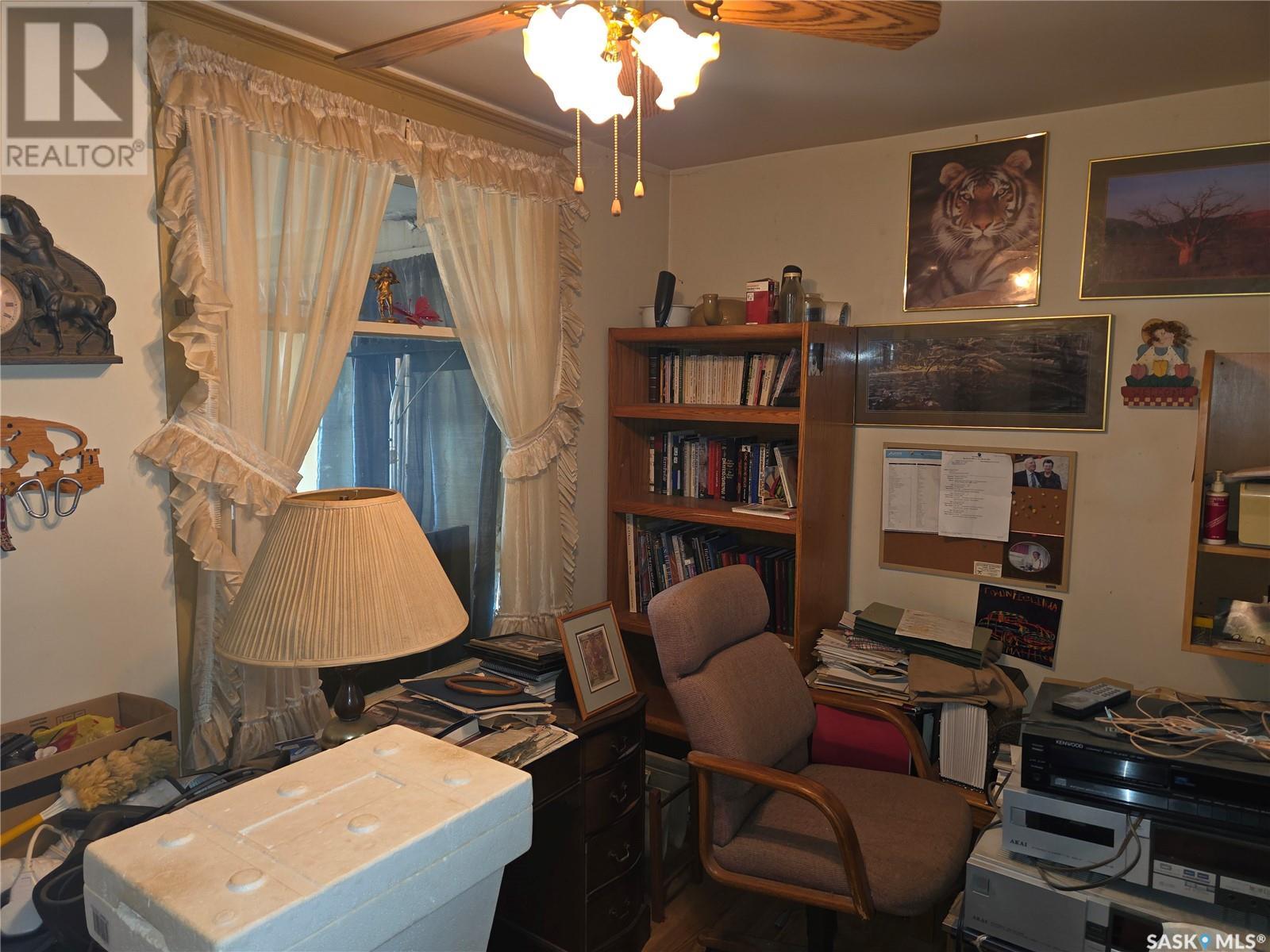 Photo 30 of 309 5th Street E, Wynyard SK