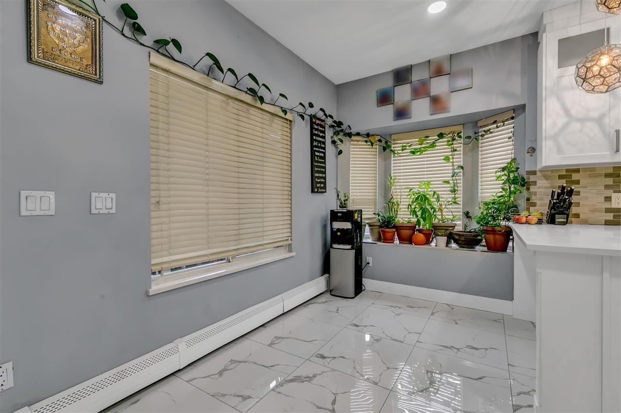 Photo 18 of 6550 128 Street, Surrey BC