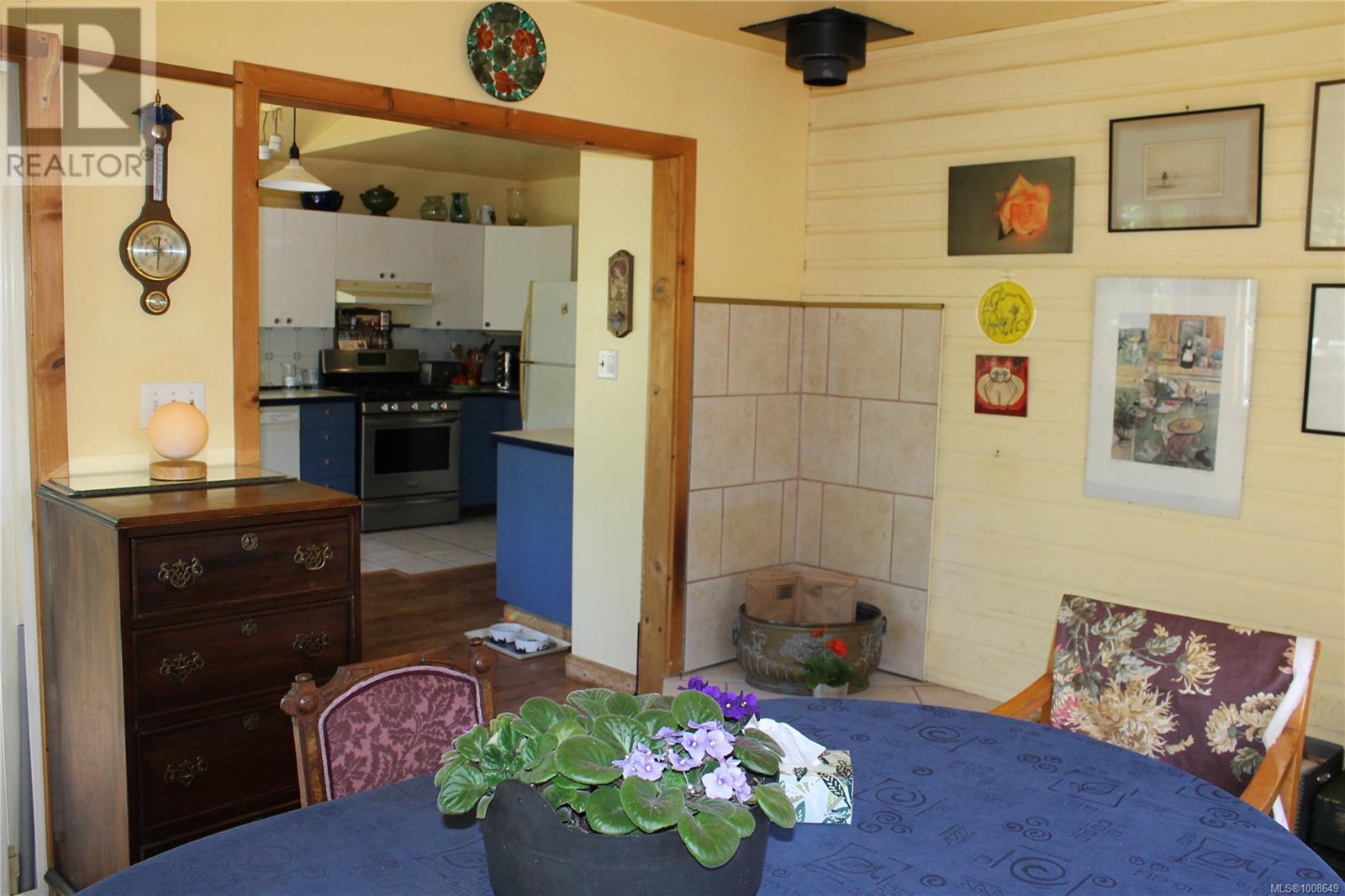 Photo 22 of 756 Marchmont Rd, Duncan BC