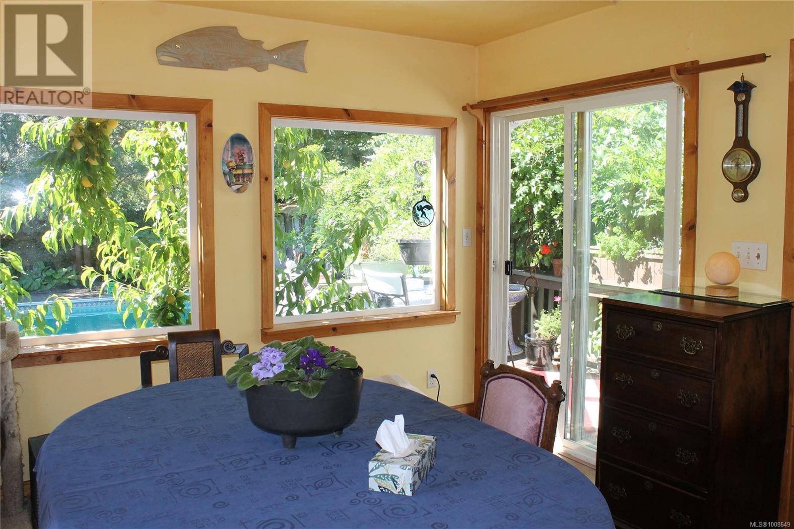 Photo 31 of 756 Marchmont Rd, Duncan BC