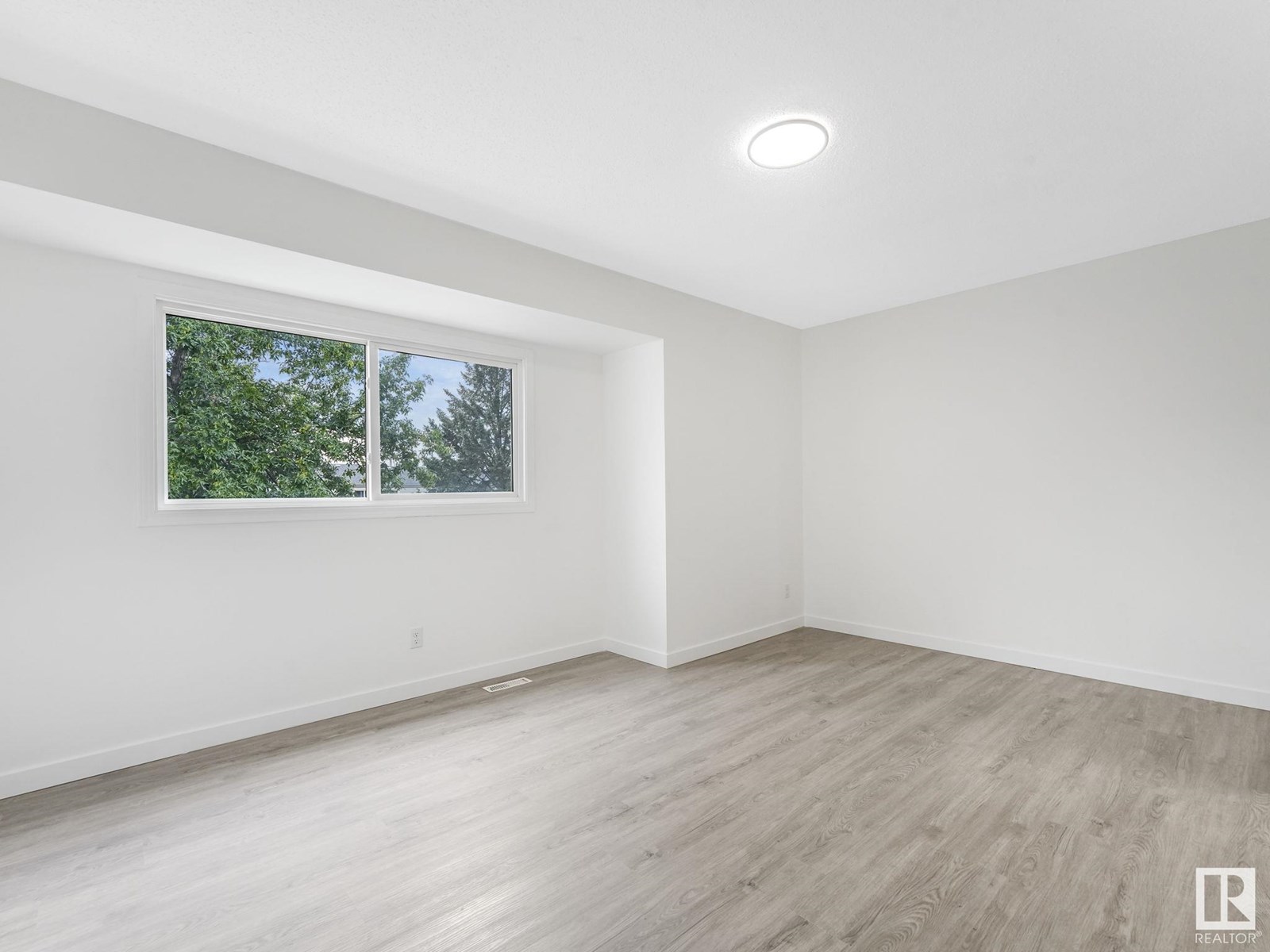 Photo 17 of 320 Northgate Tc Nw Nw, Edmonton AB