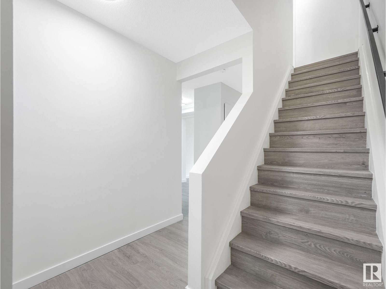 Photo 5 of 320 Northgate Tc Nw Nw, Edmonton AB