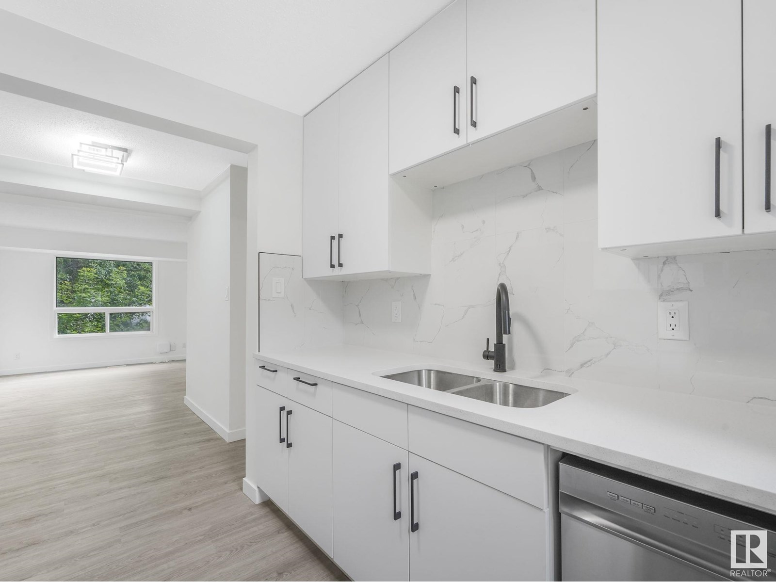 Photo 8 of 320 Northgate Tc Nw Nw, Edmonton AB