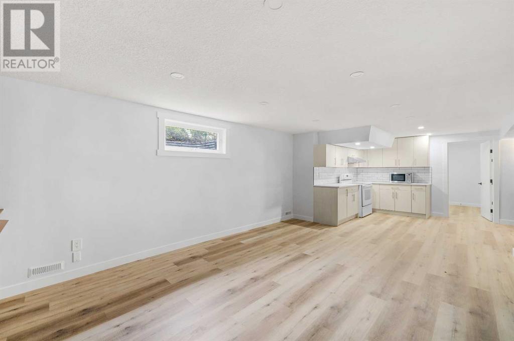 5015 Marian Road NE, Calgary, Alberta