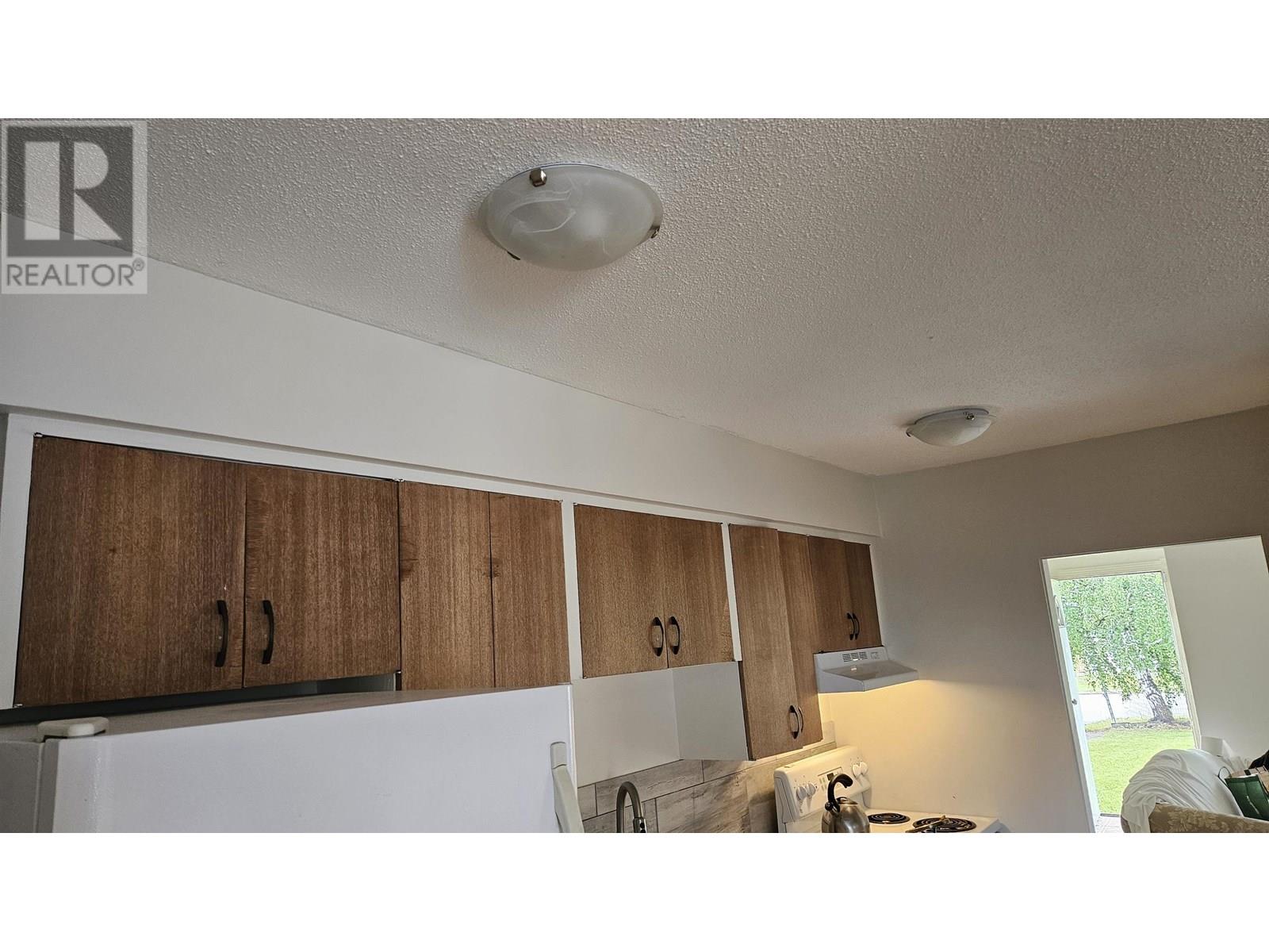 Photo 3 of 450 Kelly Street, Prince George BC
