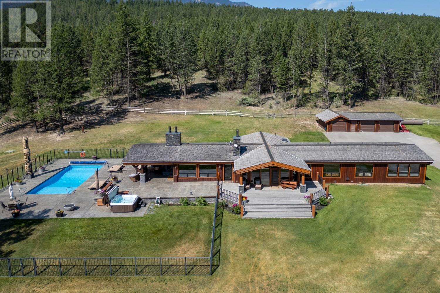 Photo 34 of 2175 Westside Road, Invermere BC