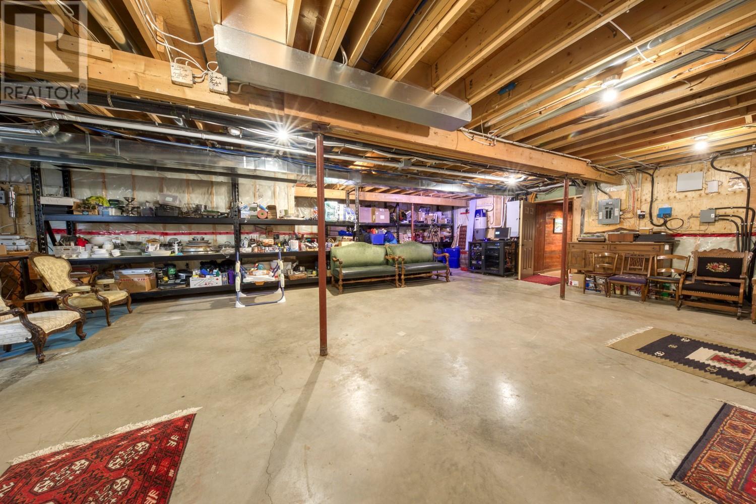 2175 WESTSIDE Road - 44