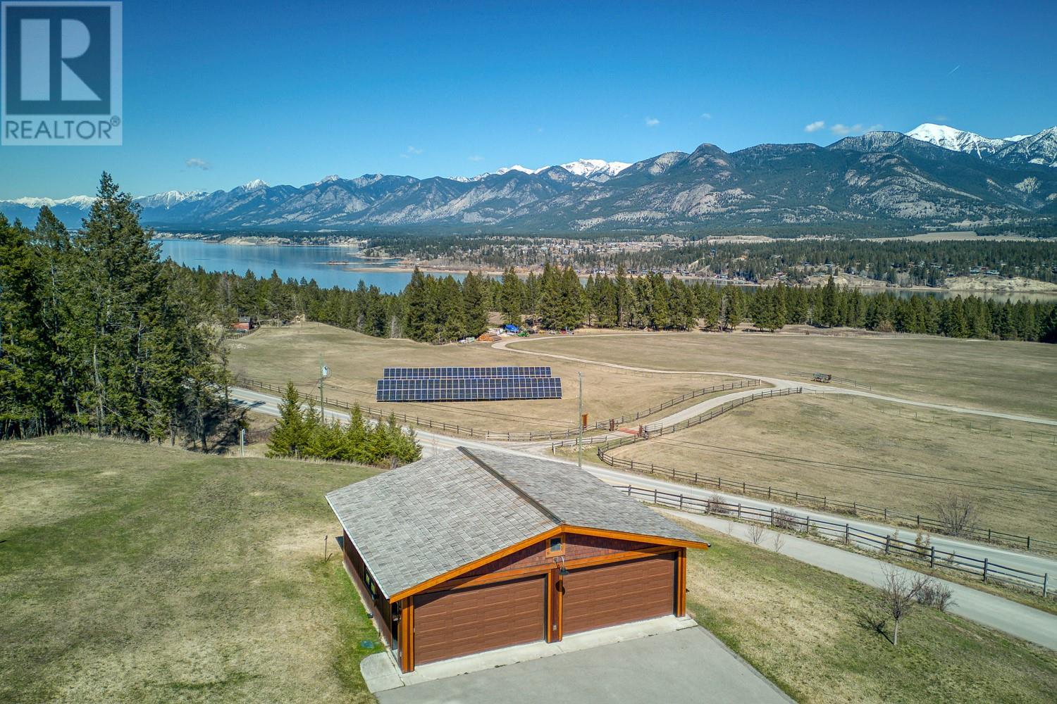Photo 7 of 2175 Westside Road, Invermere BC