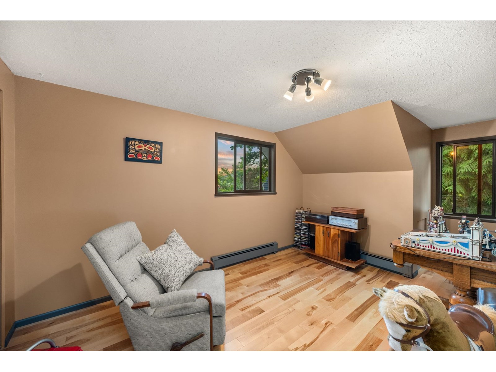 Photo 17 of 4961 202 A Street, Langley BC