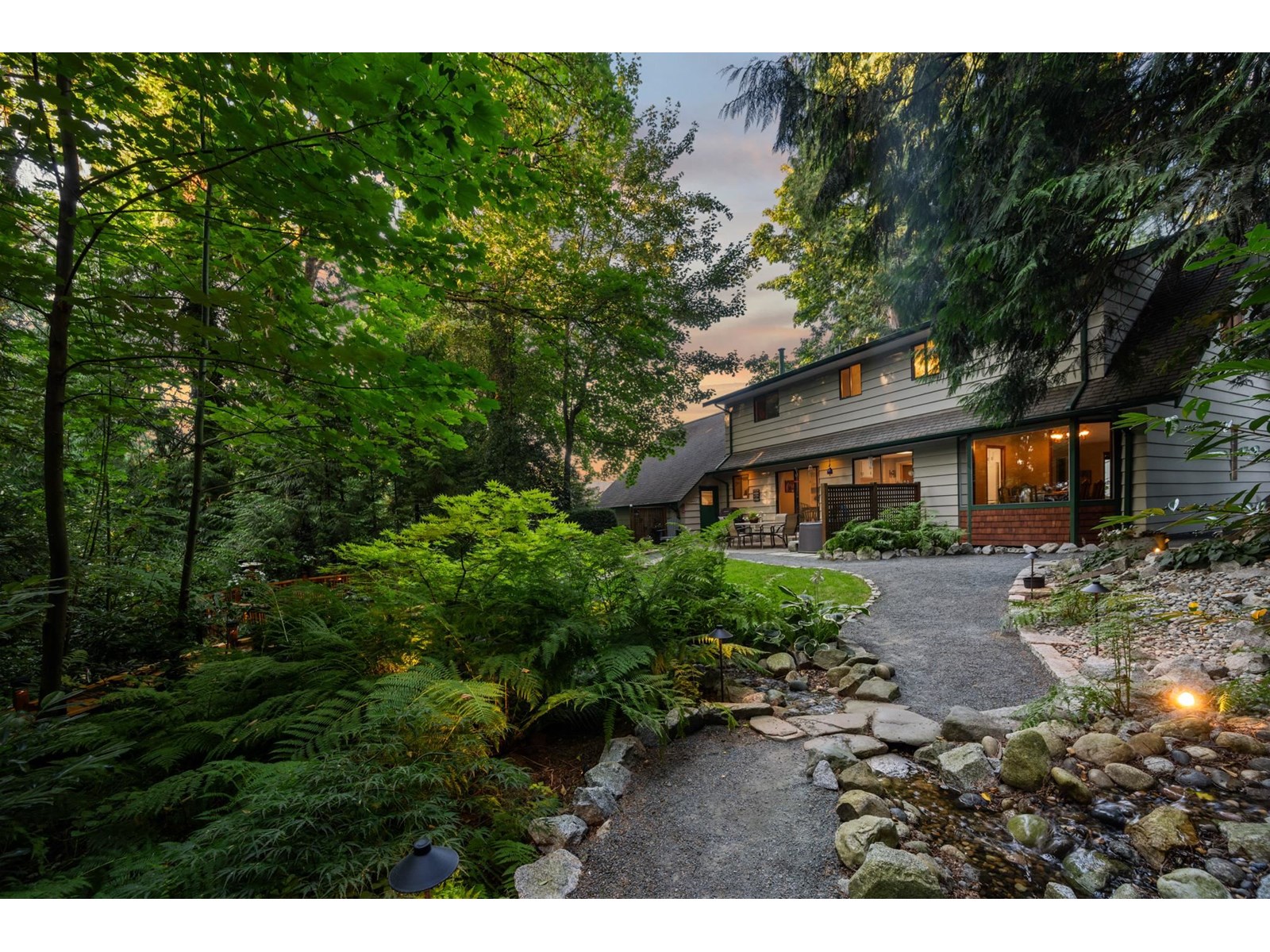 Photo 30 of 4961 202 A Street, Langley BC