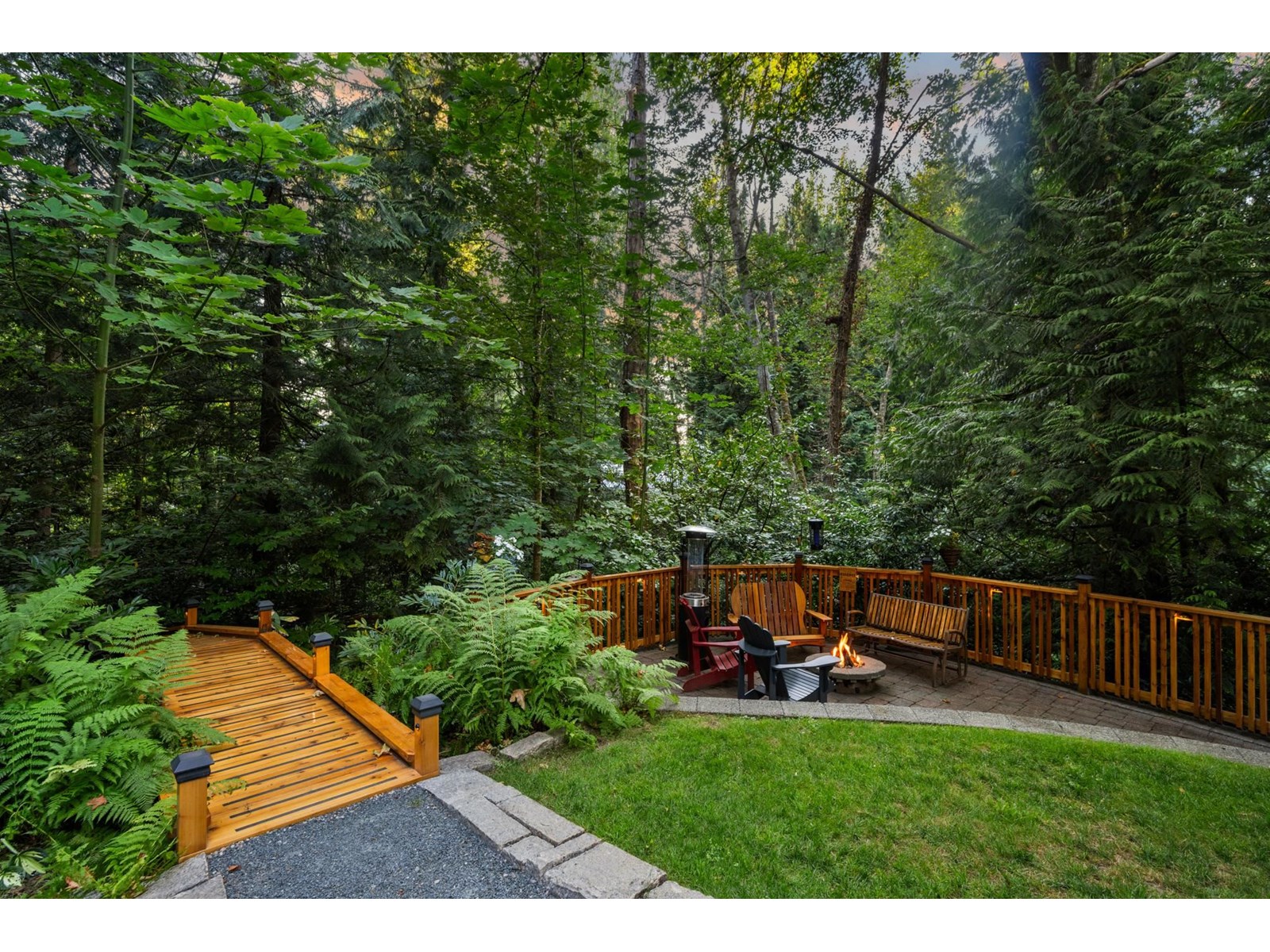 Photo 20 of 4961 202 A Street, Langley BC