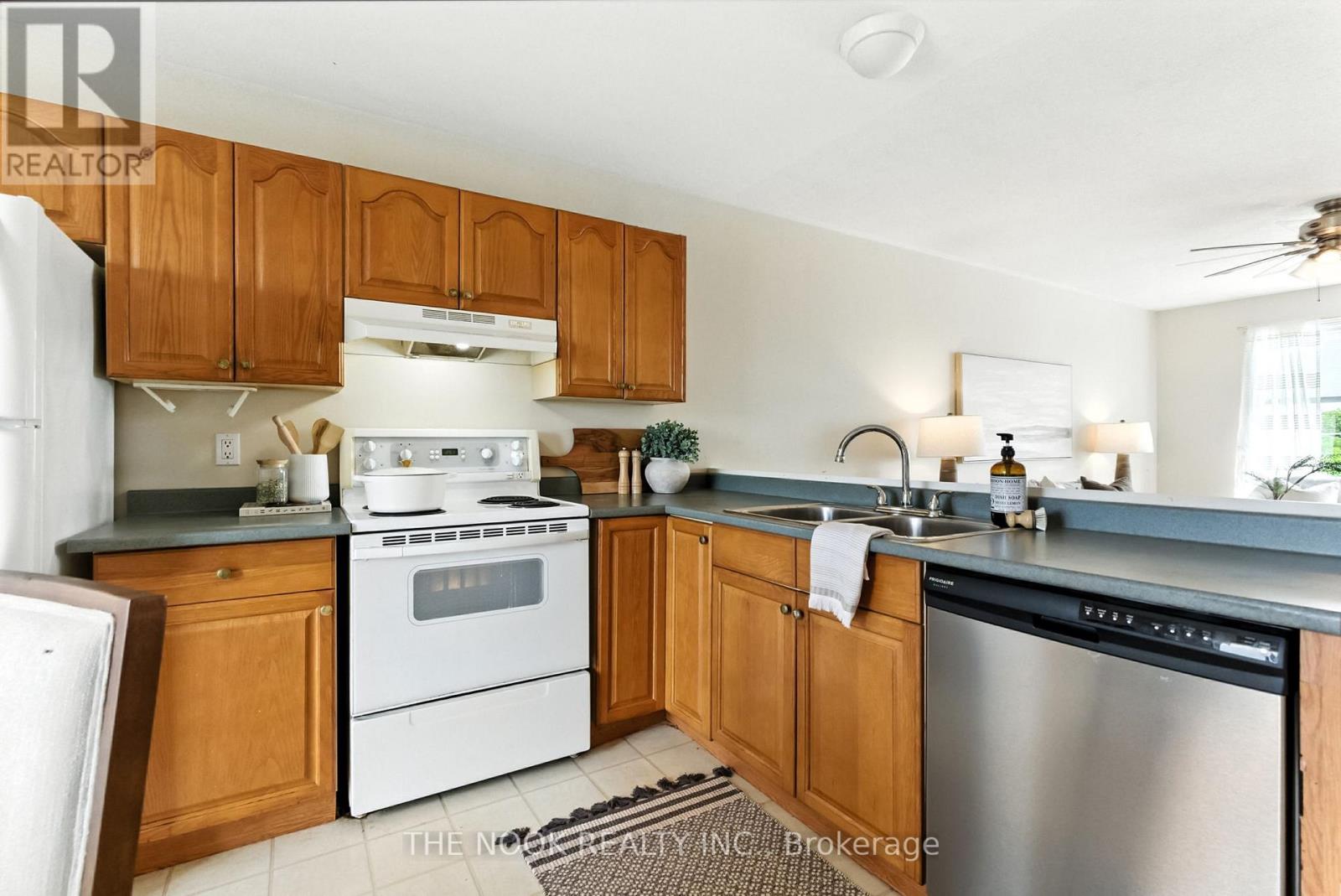 Photo 14 of 792 Danforth Road, Prince Edward County ON
