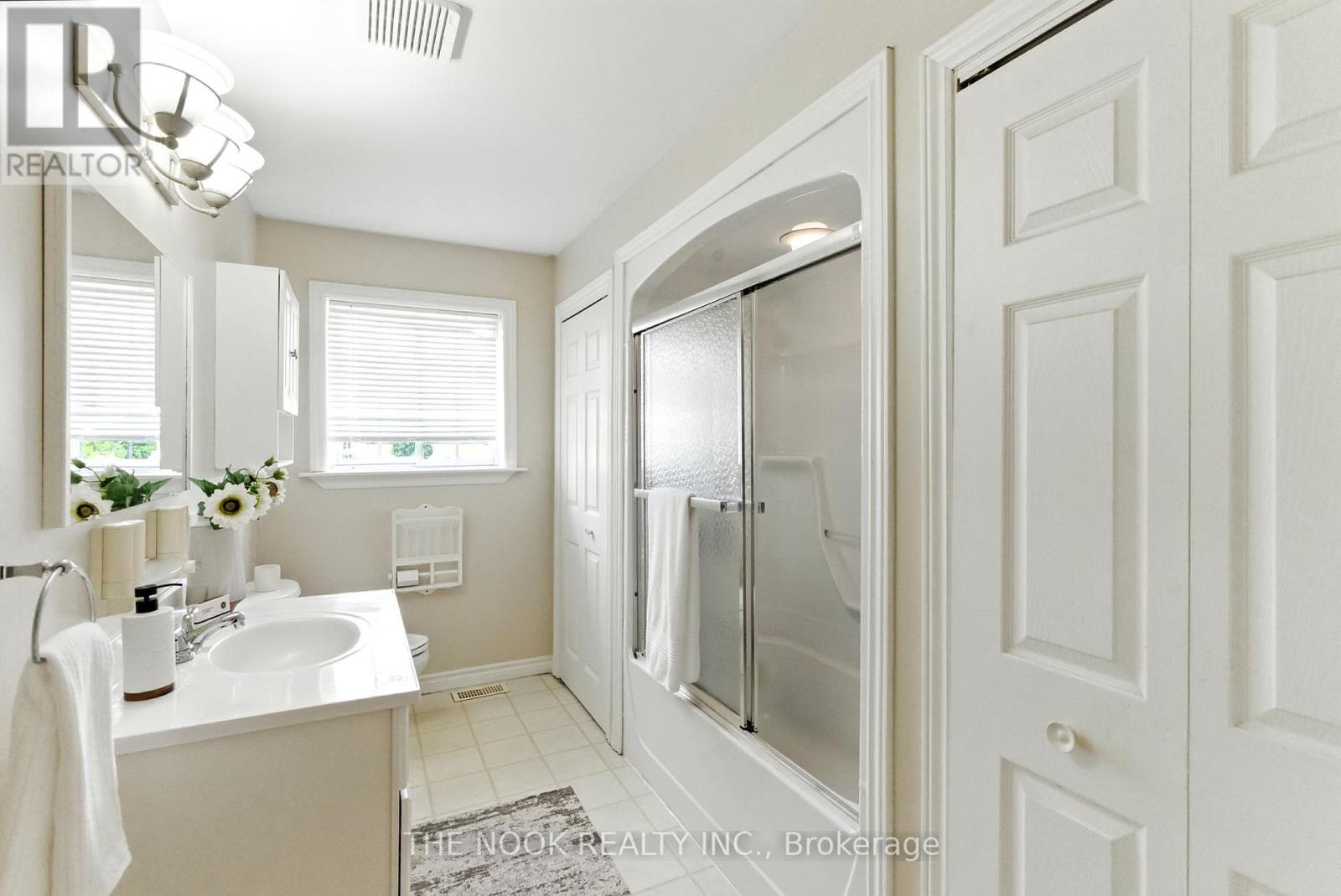 Photo 18 of 792 Danforth Road, Prince Edward County ON