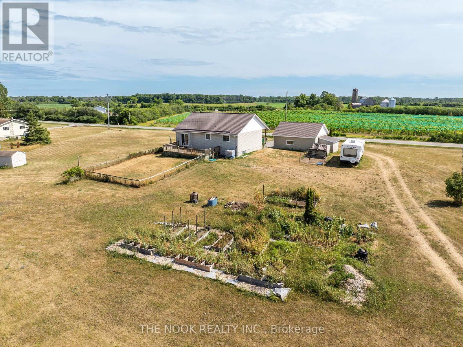 Photo 38 of 792 Danforth Road, Prince Edward County ON