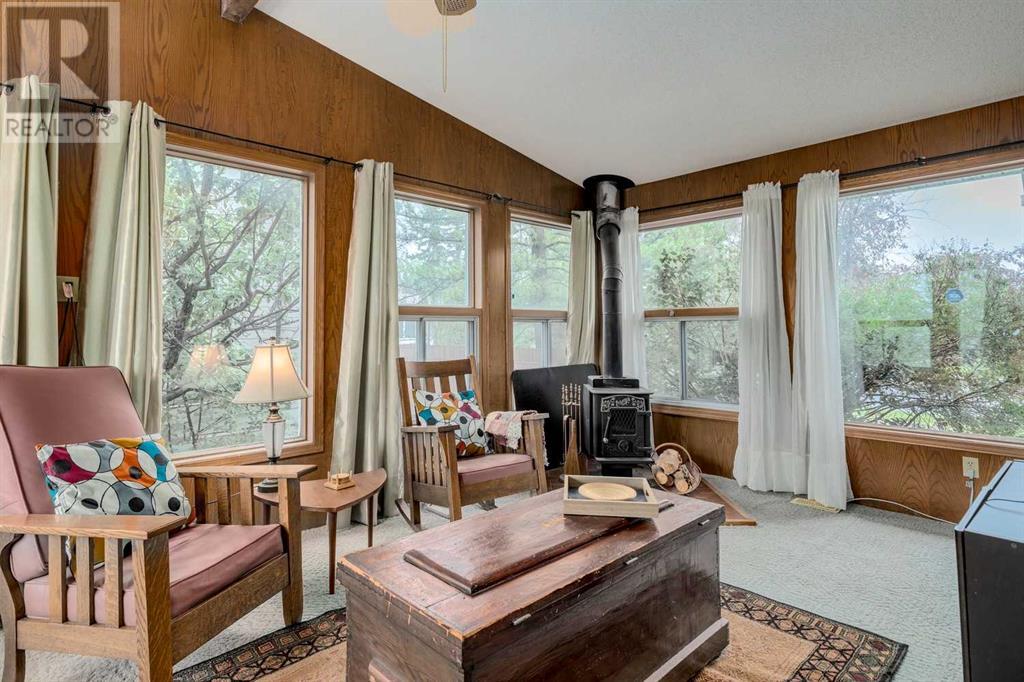 Single Family House 4 Level for Sale in  Winchester Crescent SW Westgate Calgary 