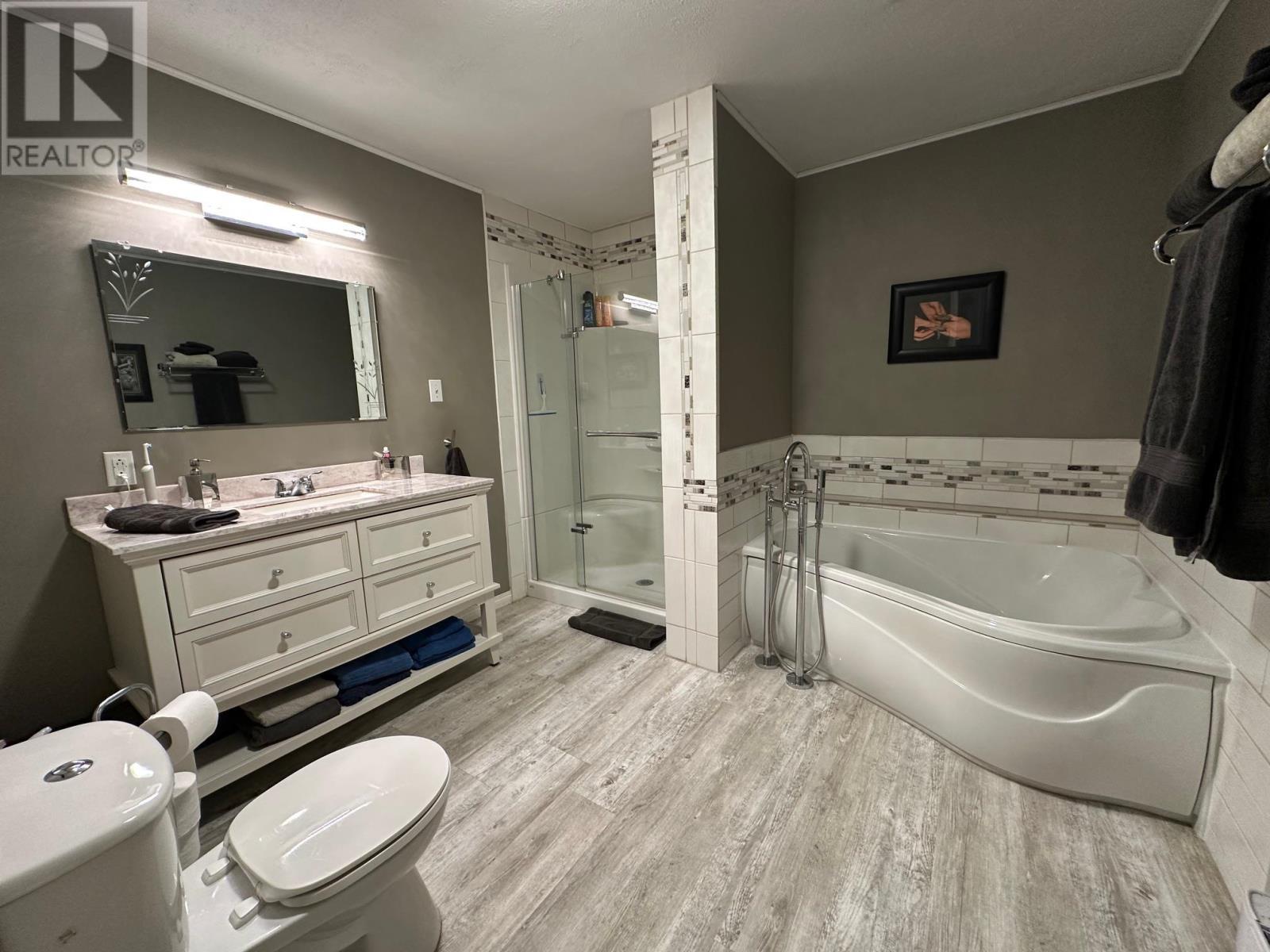 Photo 22 of 0 Salter Ln, Rossport ON