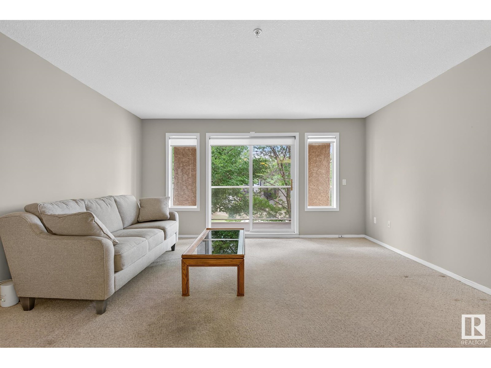 Photo 2 of 215 6623 172 St Nw, Edmonton AB