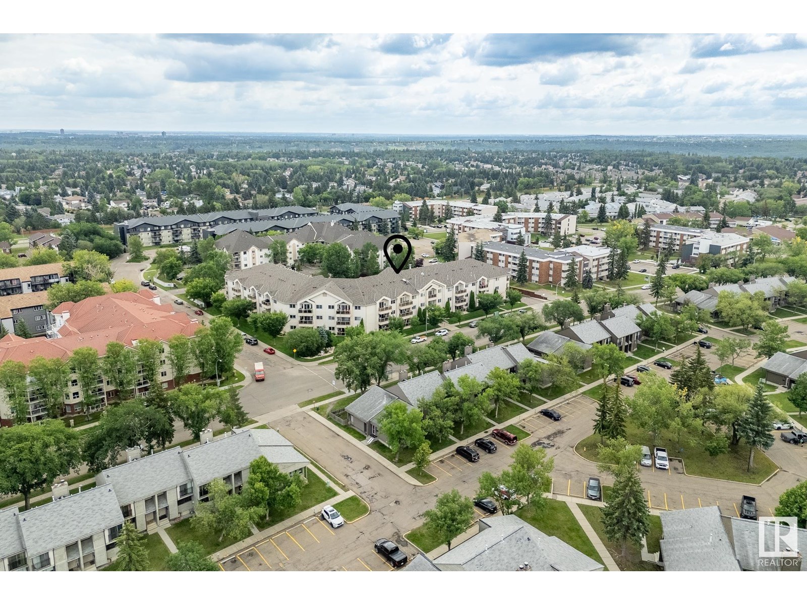 Photo 24 of 215 6623 172 St Nw, Edmonton AB