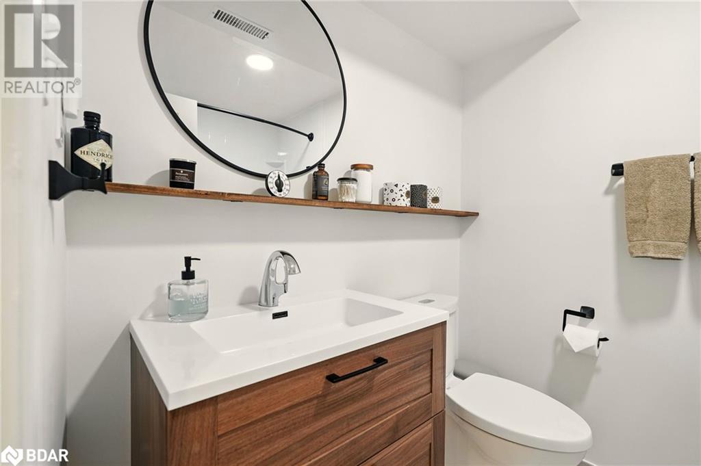 Photo 28 of 12 Dunnett Drive, Barrie ON