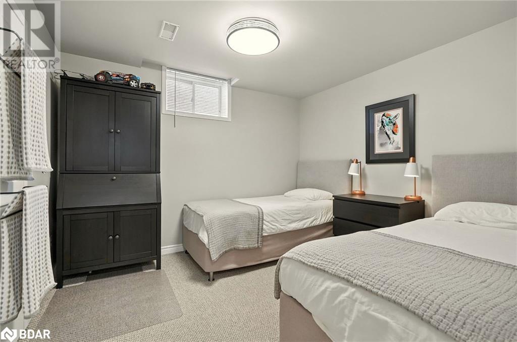 Photo 20 of 12 Dunnett Drive, Barrie ON