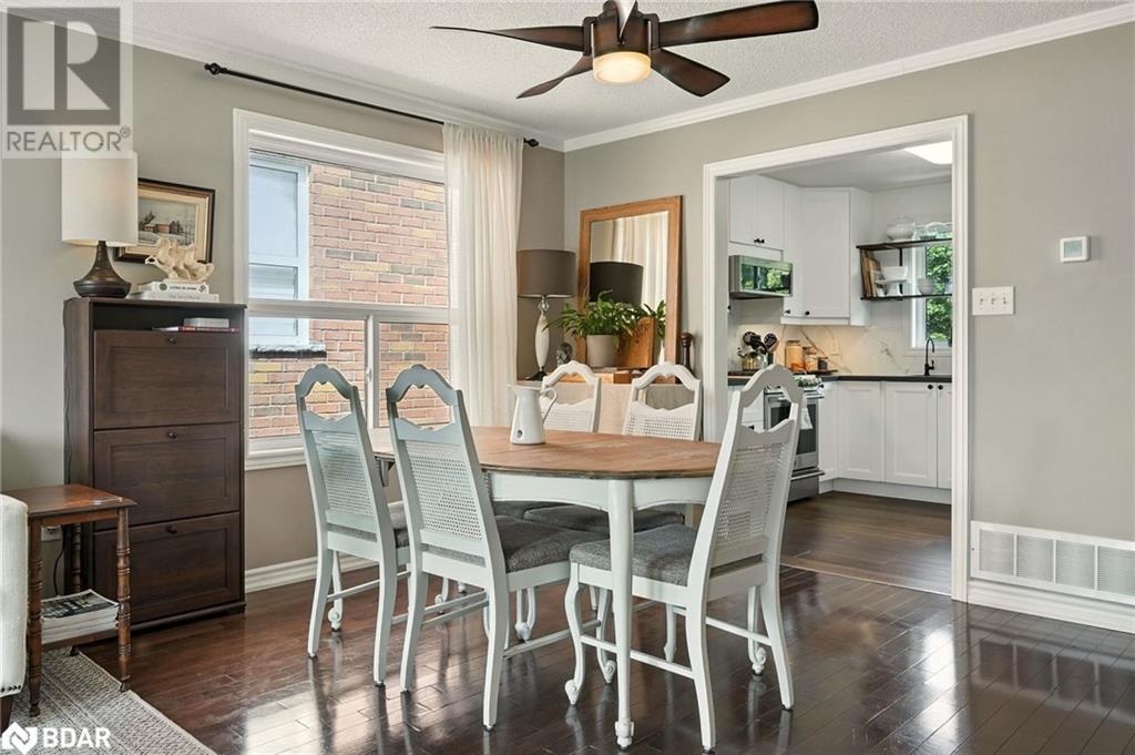 Photo 8 of 12 Dunnett Drive, Barrie ON