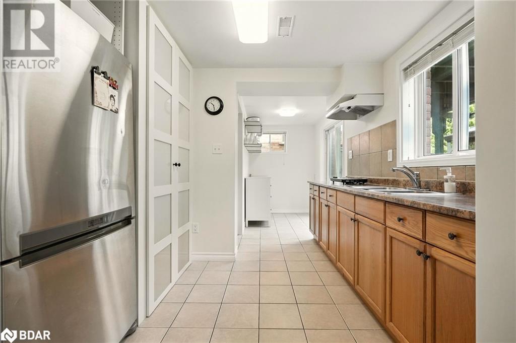 Photo 23 of 12 Dunnett Drive, Barrie ON