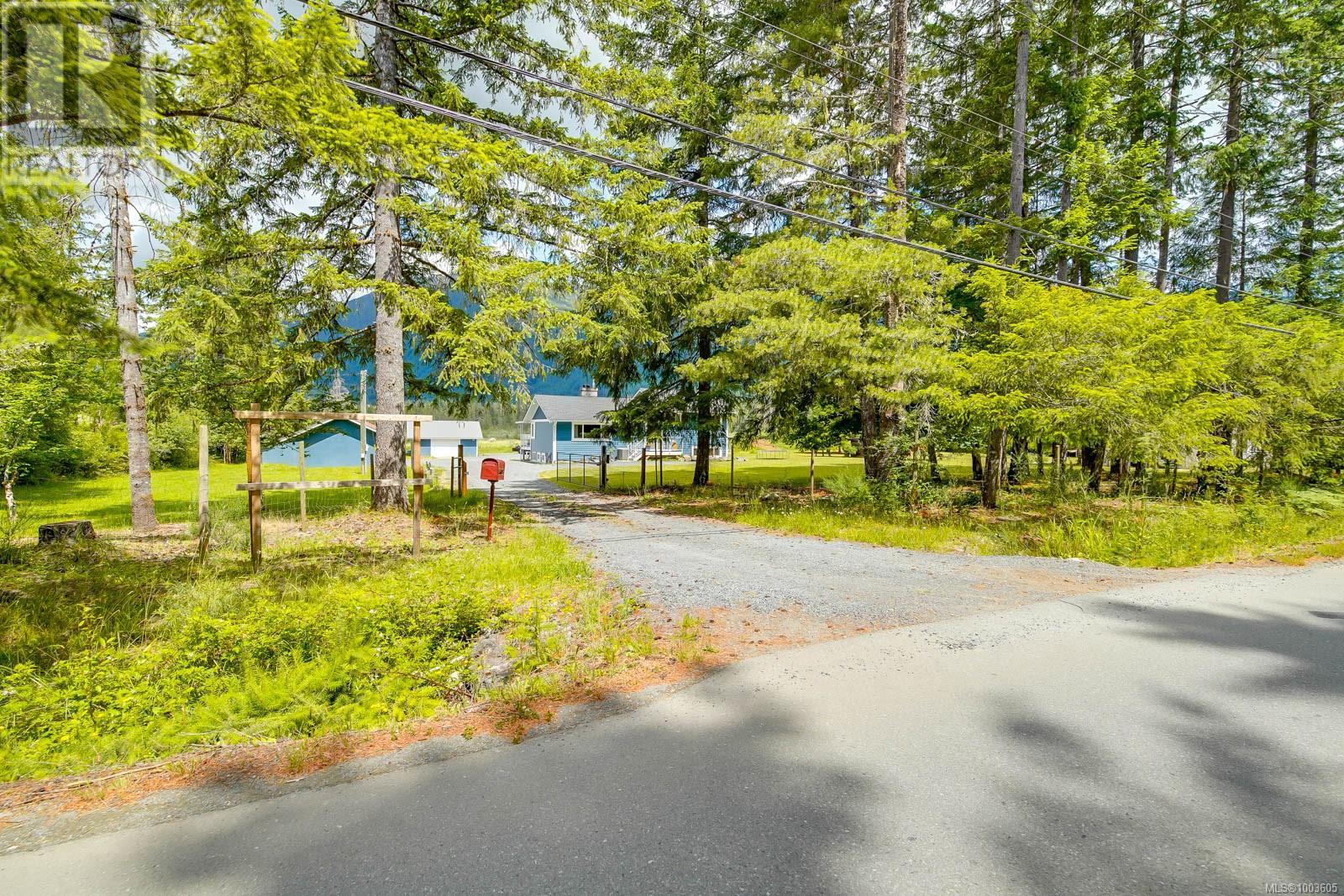 7801-7807 Beaver Creek Rd, Port Alberni