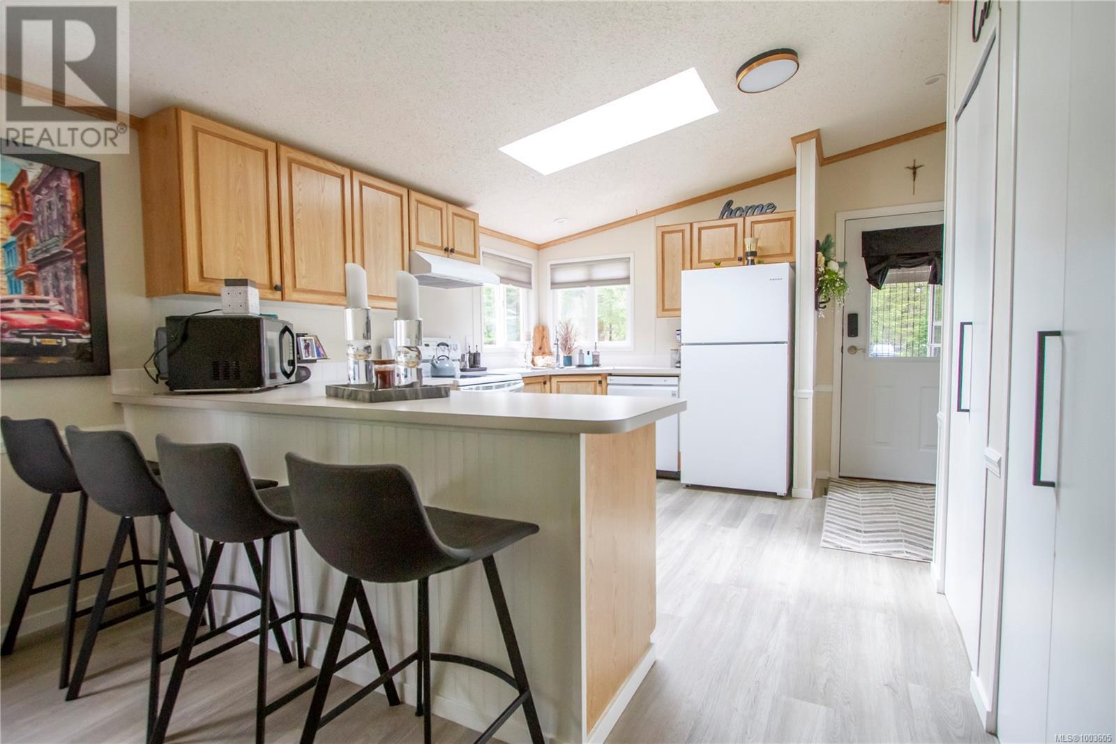 7801-7807 Beaver Creek Rd, Port Alberni