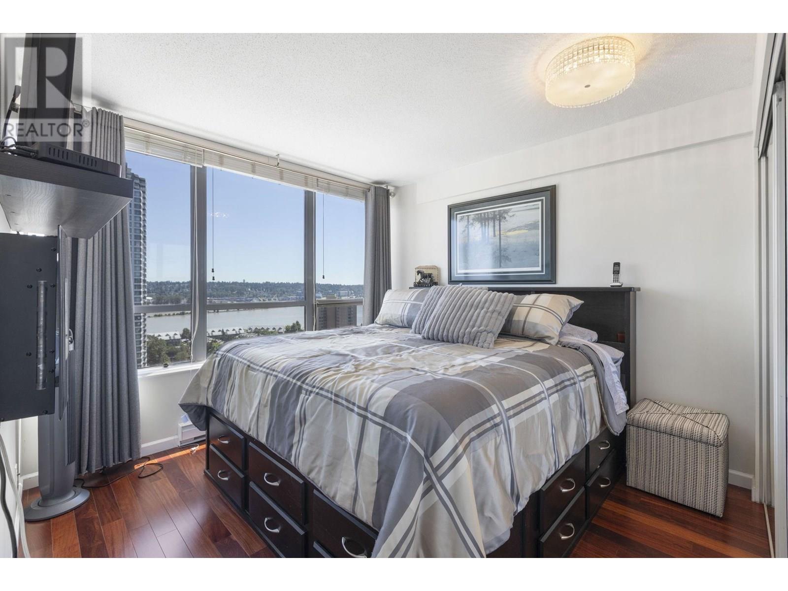 Photo 16 of 1901 850 Royal Avenue, New Westminster BC