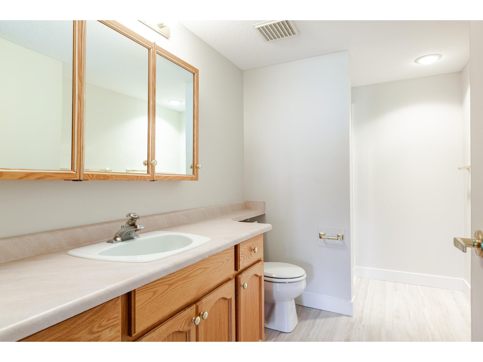 Photo 14 of 217 20600 53 A Avenue, Langley BC
