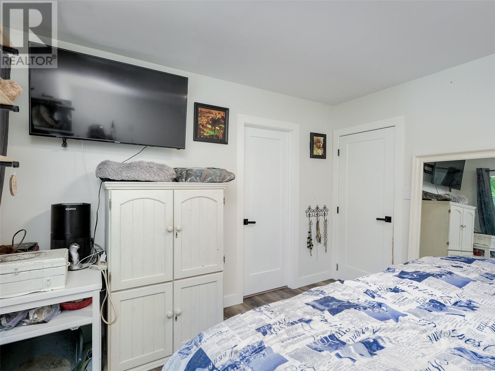 Photo 9 of 2418 Barbara Pl, Central Saanich BC