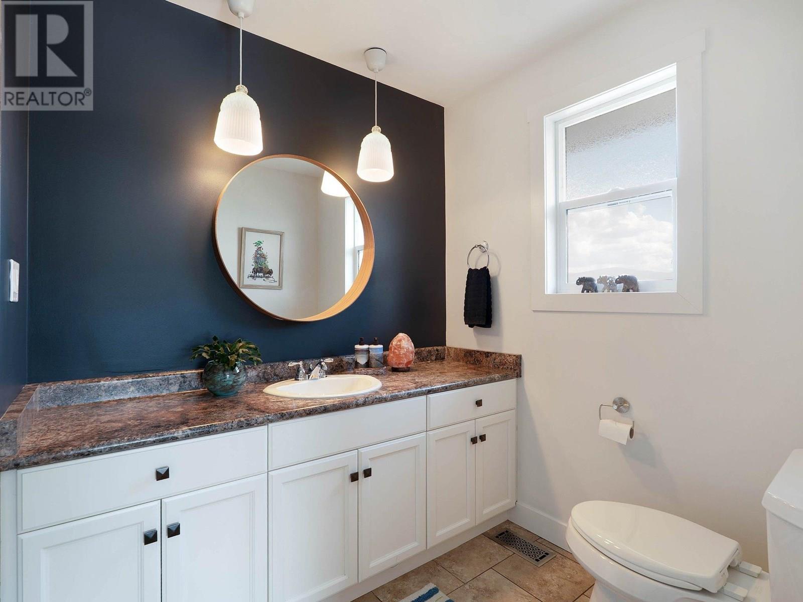  2519 Hillsborough Road, West Kelowna
