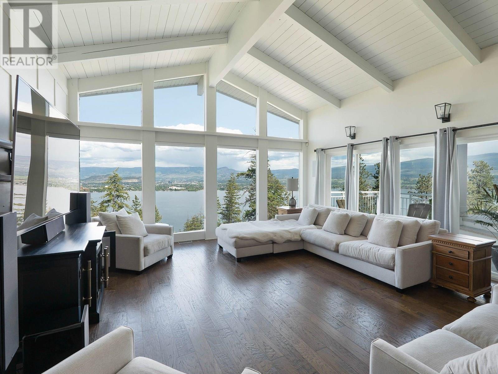  2519 Hillsborough Road, West Kelowna