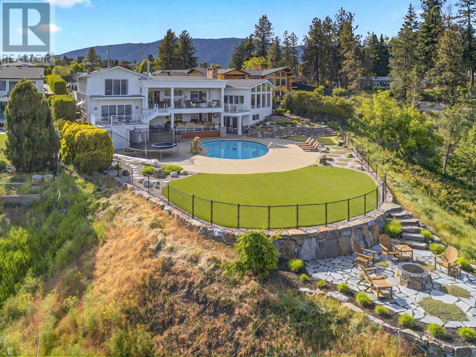  2519 Hillsborough Road, West Kelowna