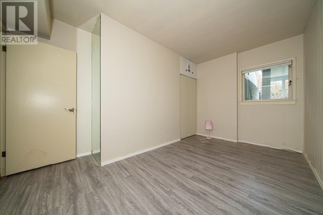 Photo 33 of 650 Southborough Drive, West Vancouver BC