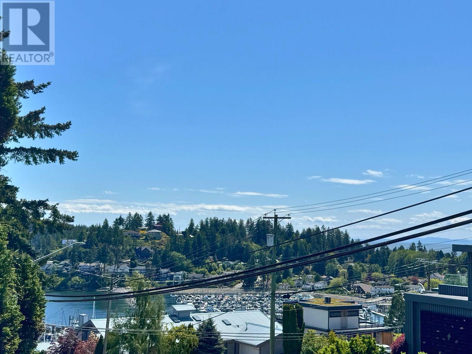 547 N FLETCHER ROAD, Gibsons