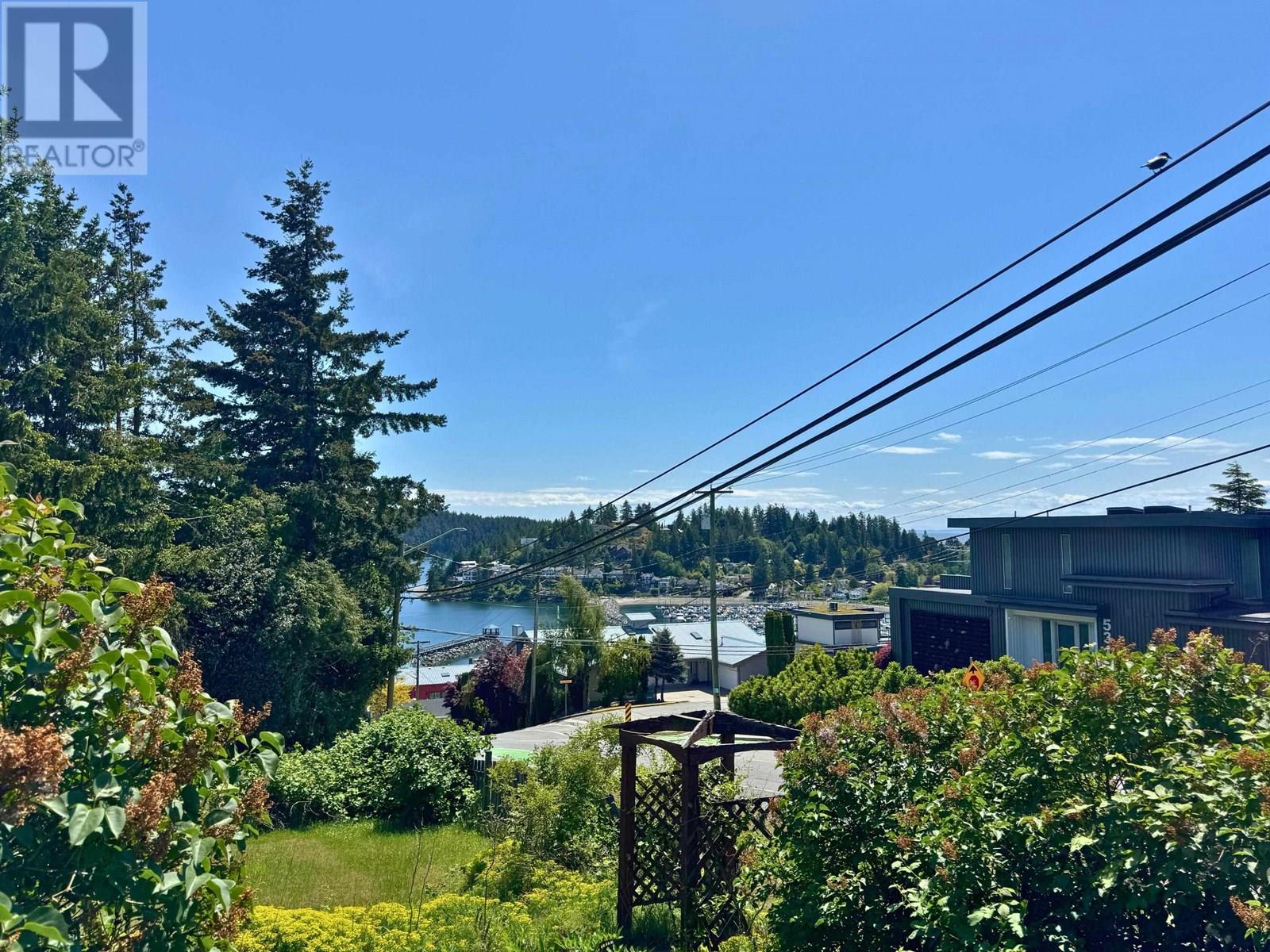 547 N FLETCHER ROAD, Gibsons