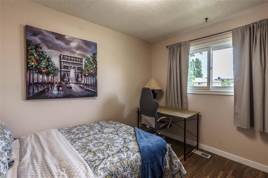 Photo 21 of 1493 Rothesay Street, Winnipeg MB