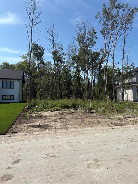 Photo 1 of 156 Ravenhill Drive, Kleefeld MB