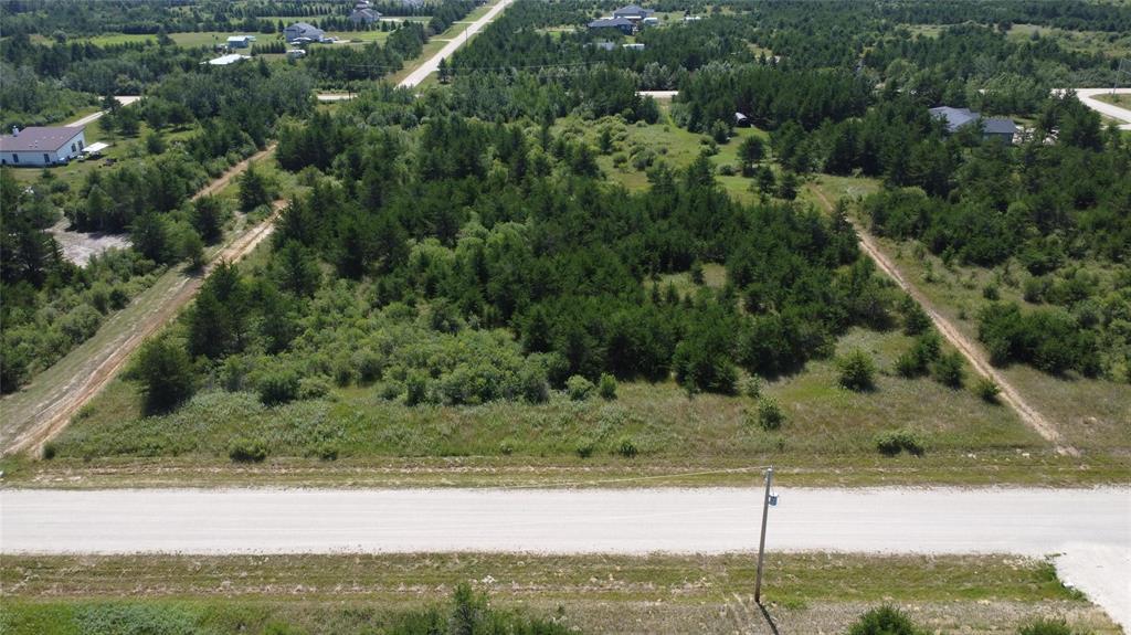 Photo 2 of 74 Eagle Ridge Road, Marchand MB