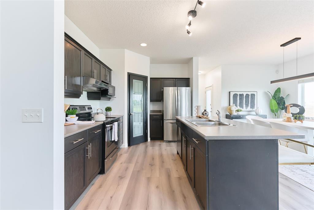 Photo 35 of 59 Abbeydale Crescent, Winnipeg MB