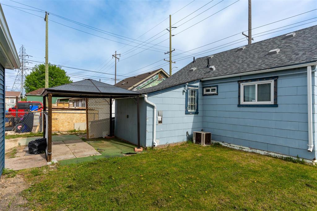 Photo 16 of 1188 Selkirk Avenue, Winnipeg MB