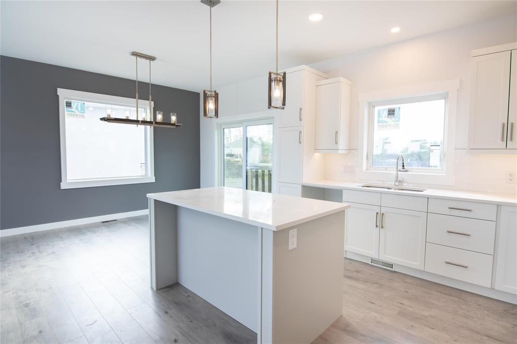 Photo 7 of 26 Van Riesen Drive, Niverville MB