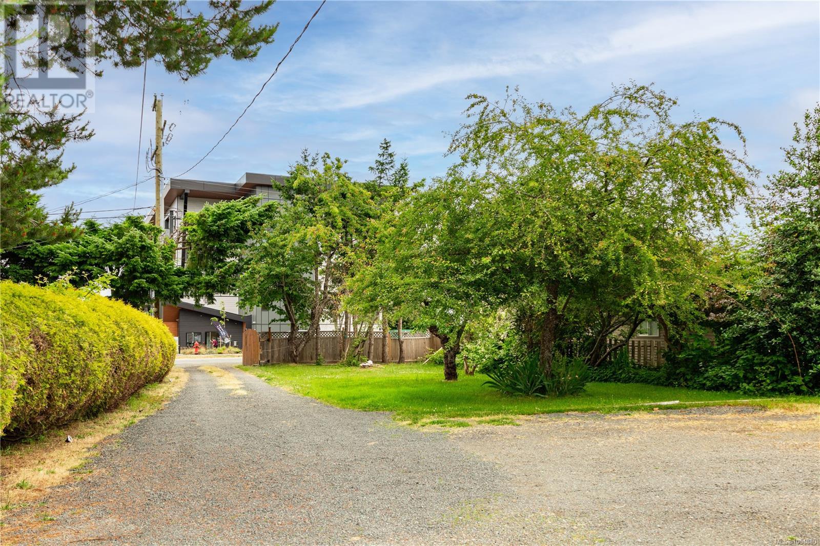 Photo 35 of 2218 Dalton Rd, Campbell River BC