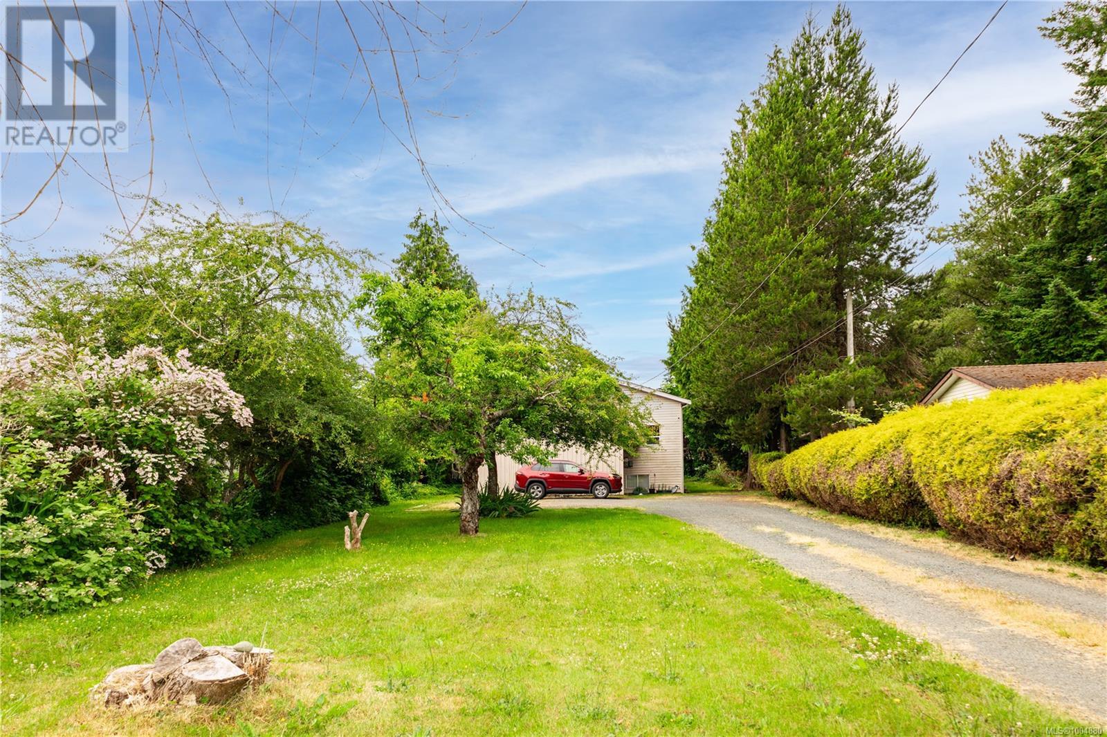 Photo 33 of 2218 Dalton Rd, Campbell River BC