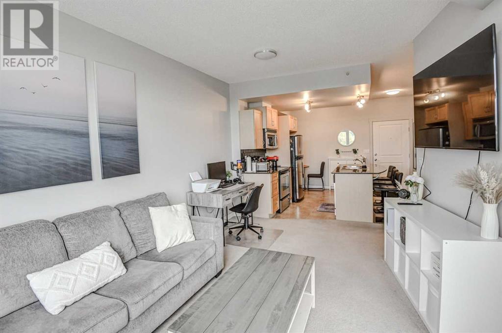 Single Family House for Sale in   Lake Fraser Drive SE Lake Bonavista Calgary 