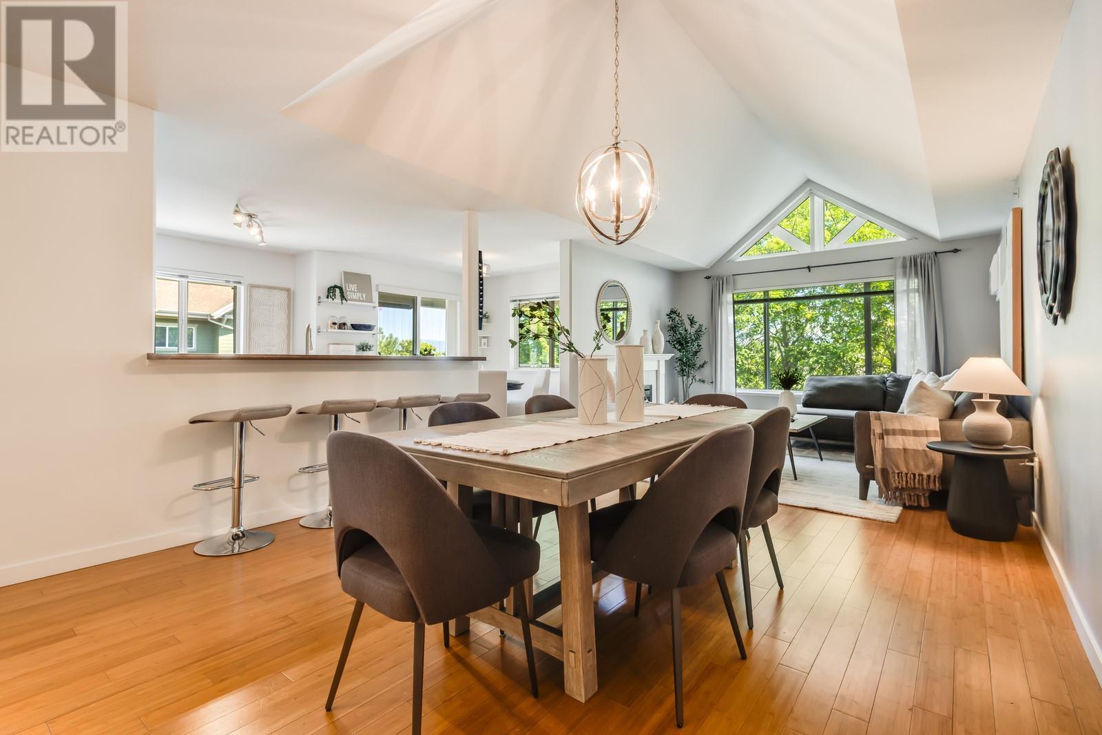 Photo 3 of 686 Lequime Road Unit 409, Kelowna BC