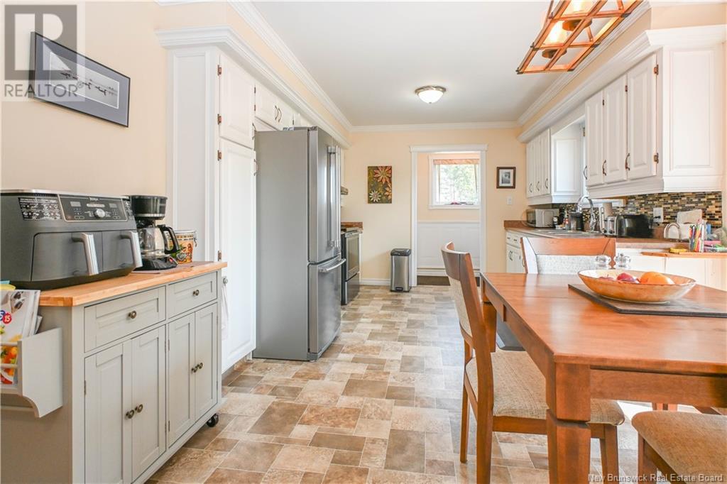 Photo 17 of 185 Rue Des Trembles Street, Shippagan NB