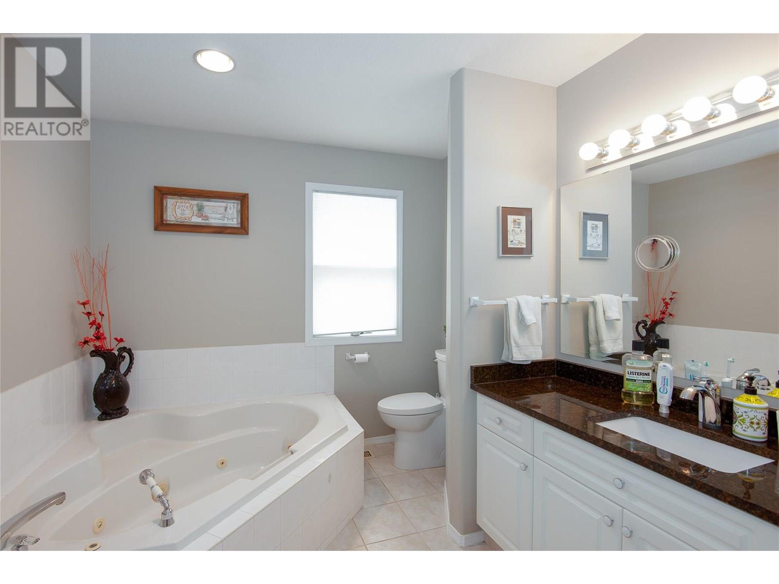 Photo 9 of 1171 Eagle Place, Kamloops BC